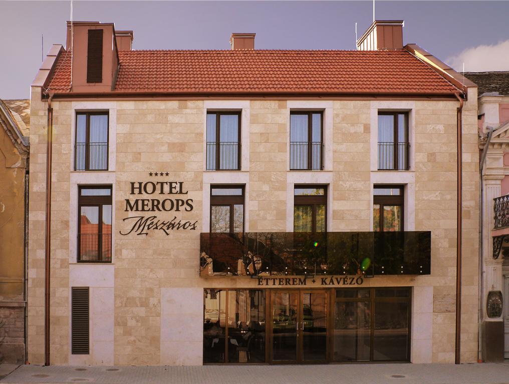 Hotel Merops Meszaros Szekszárd Exterior foto